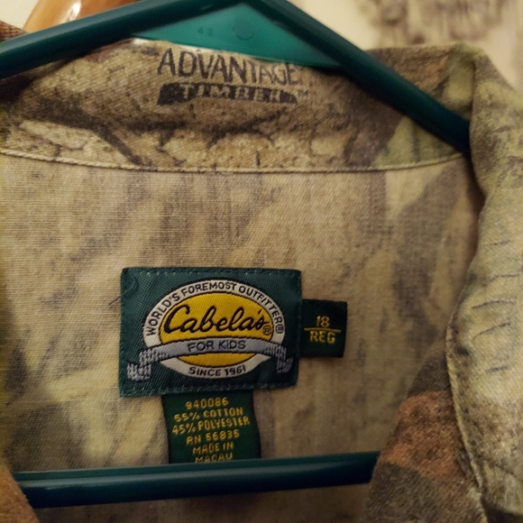 Cabela's for Kids Advantage Timber Long-sleeve Button up collar shirt Sz. 18 - Picture 2 of 3